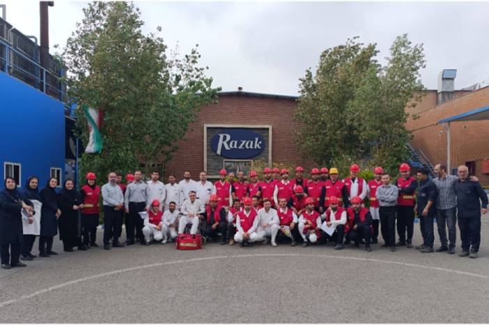 تقدیردکتر خورشیدوندازتیم واکنش اضطراری /برگزاری مانورواکنش اظطراری تخلیه نفرات به مناسبت روز آتش‌نشانی و ایمنی