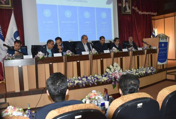 تقسیم  سود در مجمع عمومی عادی سالیانه لابراتوارهای رازک (درازک)